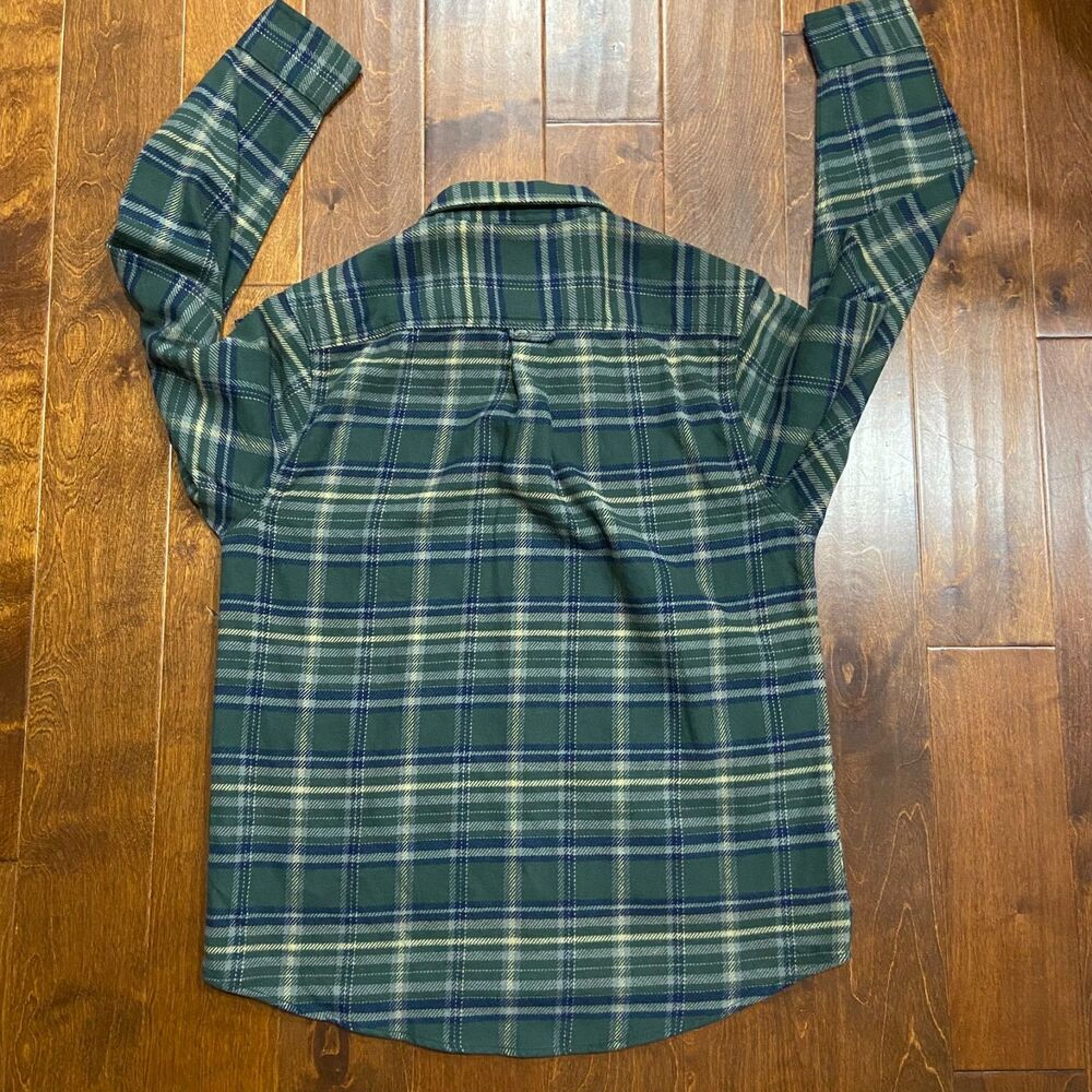 Woolrich Outdoors Hunter Green Plaid Flannel Button Up Shirt NWT Men's Large - Picture 5 of 8